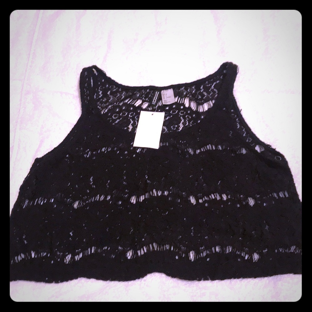 Lace crop tank